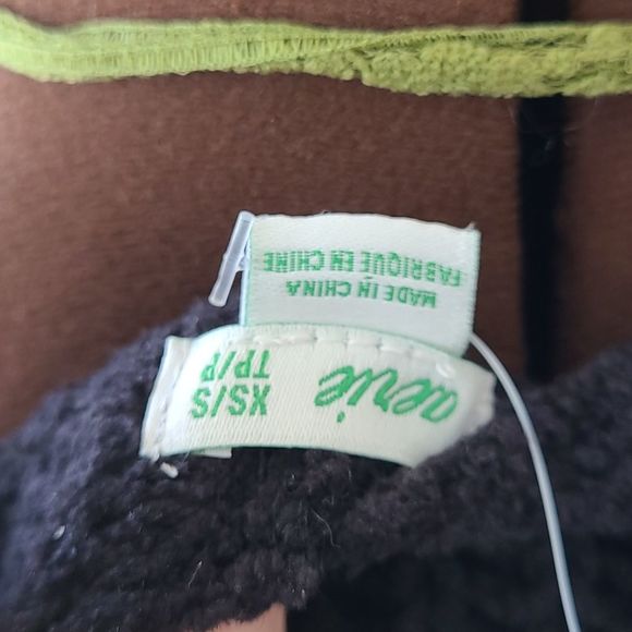 NWT Aerie Chenille Cardigan Poncho - Picture 9 of 9